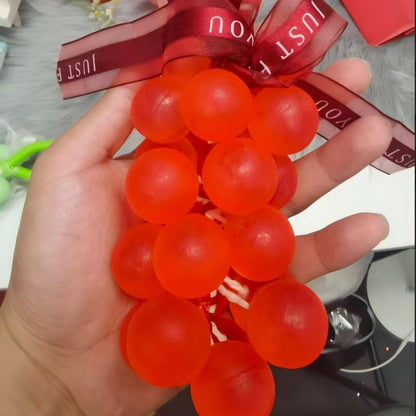 Paul Frank Grape Soap on a Rope – Handmade DIY Decorative Grape Soap, Natural and Gentle Moisturizing and Cleansinglong-Lasting Fresh Scent Perfect for Home Décor and Bathroomaesthetic & Creative Christmas Gift Choice Body Care Daily